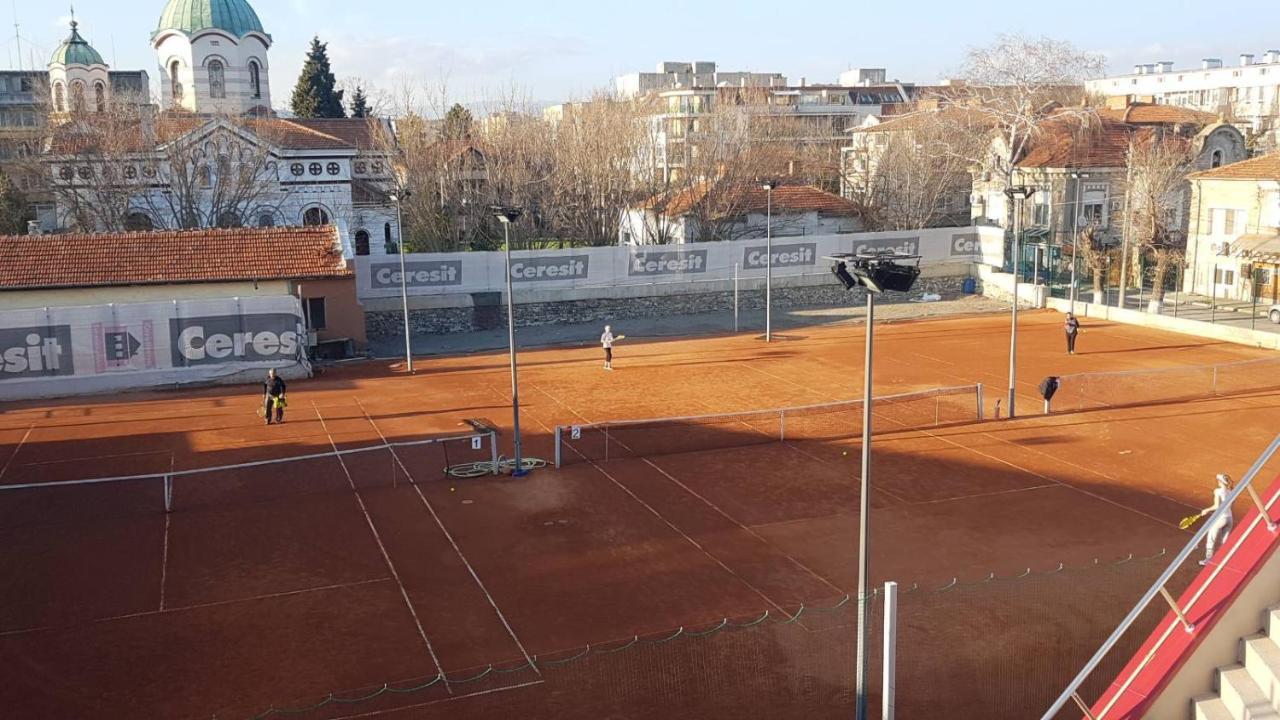 Hotel Stai Za Gosti Pri Zori I Itzo Nova Zagora Esterno foto